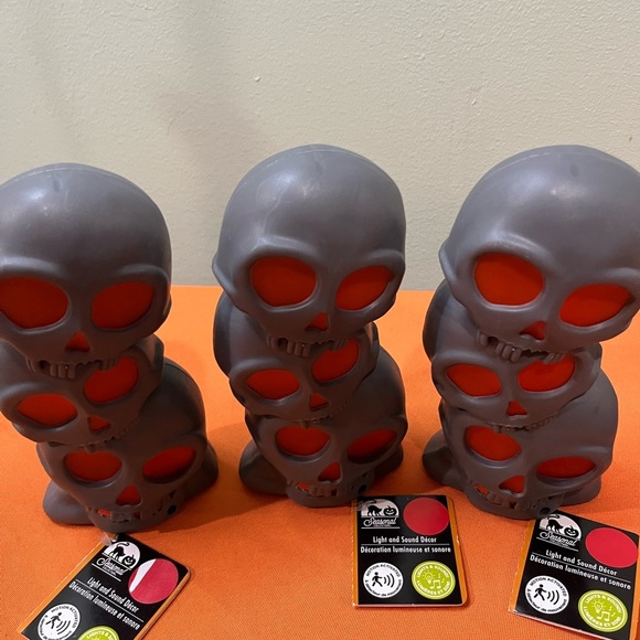 Gray Skull String Lights and Black Spider LED Candles - Picture 4 of 11